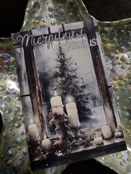 Mierpilnus svētkus!🌲