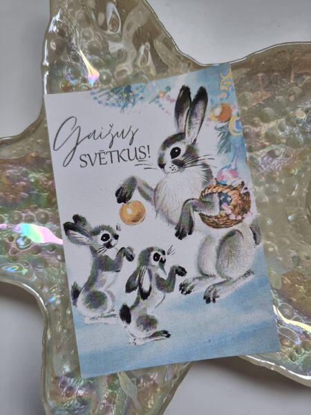 Gaišus svētkus zaķi!